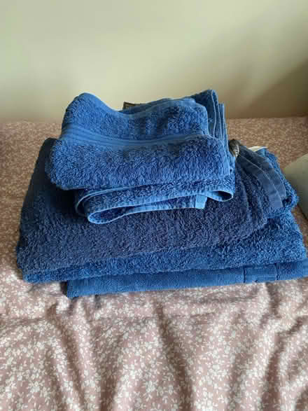 Photo of free Blue Towels (HP2 7) #1