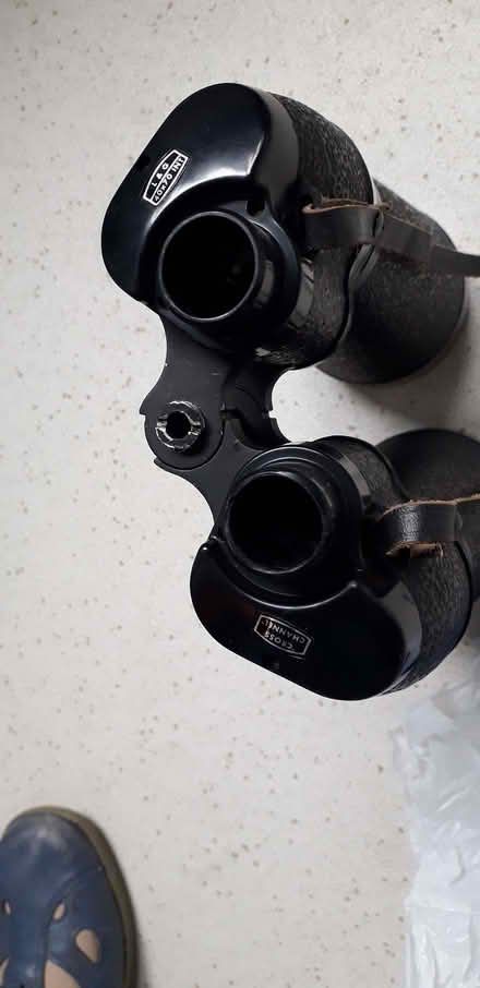 Photo of free Large Binoculars with Case (possibly Wartime/Army ) (Barton OX3) #3