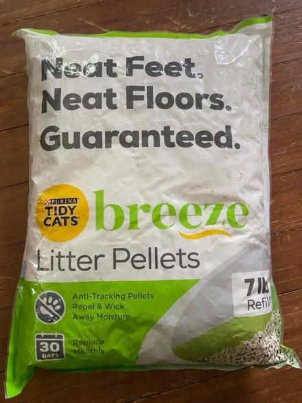 Photo of free Cat litter pellets (Catonsville) #1