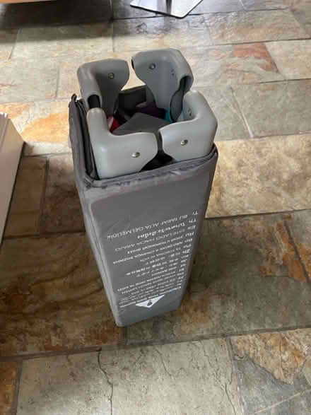 Photo of free Travel cot (TW2) #3