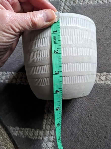 Photo of free Grey Ceramic Solid Plant Pot (Holland Park W11) #3
