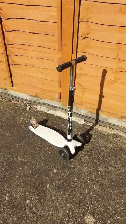 Photo of free Kikx child's scooter micro mini (UB9) #1