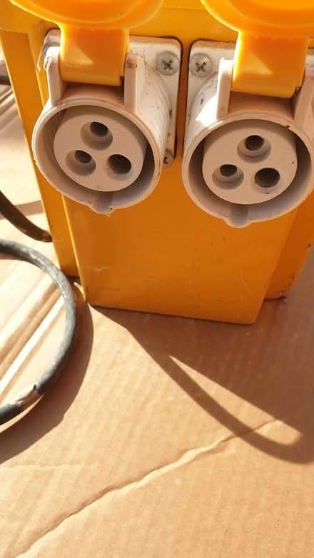 Photo of free 110v transformer untested commando (UB9) #4