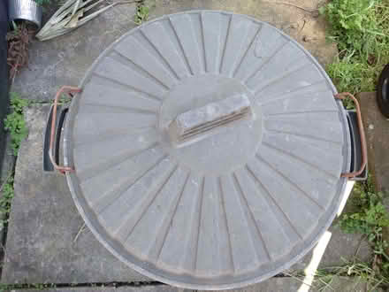 Photo of free Dustbin (Nailsea BS48) #2
