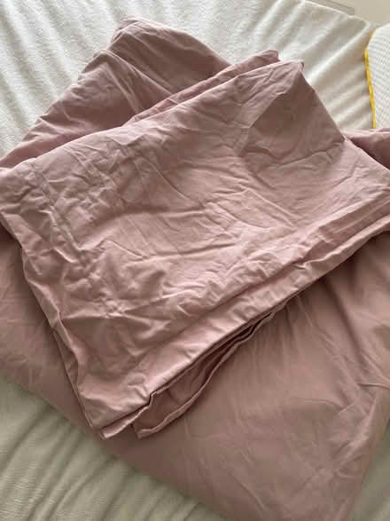 Photo of free Dusty rose bedding (Greenwich SE10) #1
