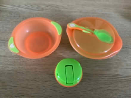 Photo of free 2 baby’s bowls (Thorney Leys OX28) #1