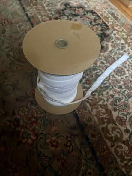 Photo of free Elastic - large roll white (BS4) #1