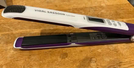 Photo of free Vidal Sassoon straighteners (Tuckton. BH6) #2