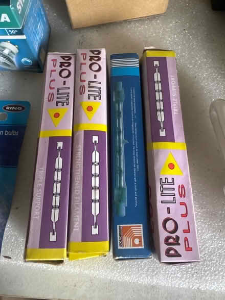 Photo of free Light bulbs (HP16) #2