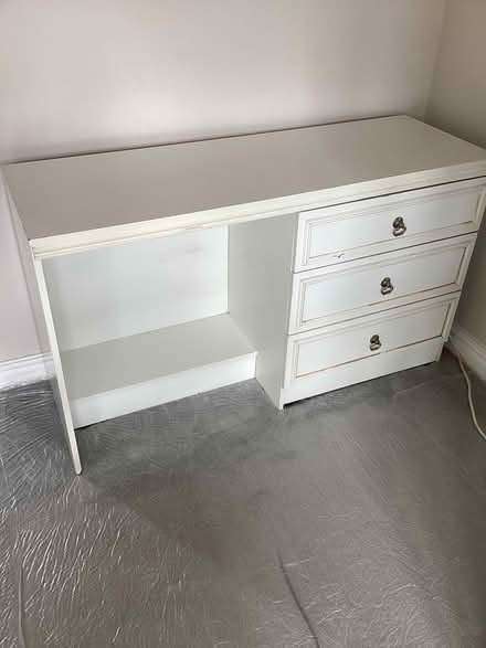 Photo of free White Chest drawers (Shirley CR0) #1
