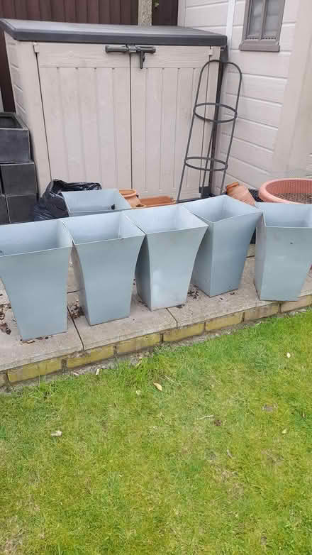 Photo of free Planters (Dagenham RM8) #1