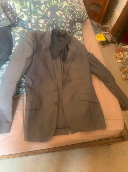 Photo of free H&M jacket (Montpelier Road area BN3) #1