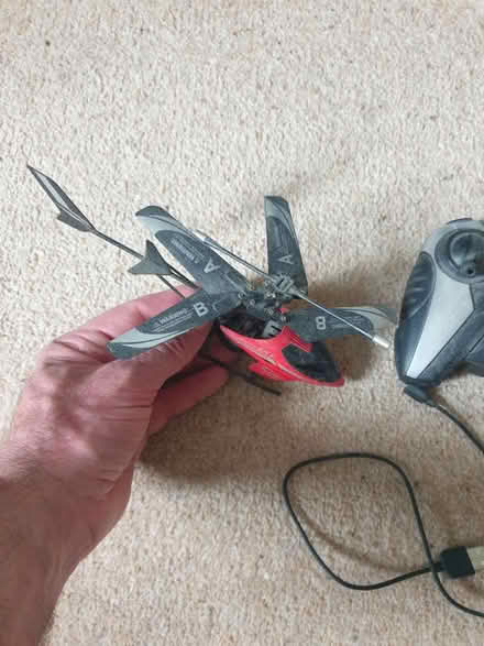 Photo of free Helicopter - radio controlled (BS7) #3