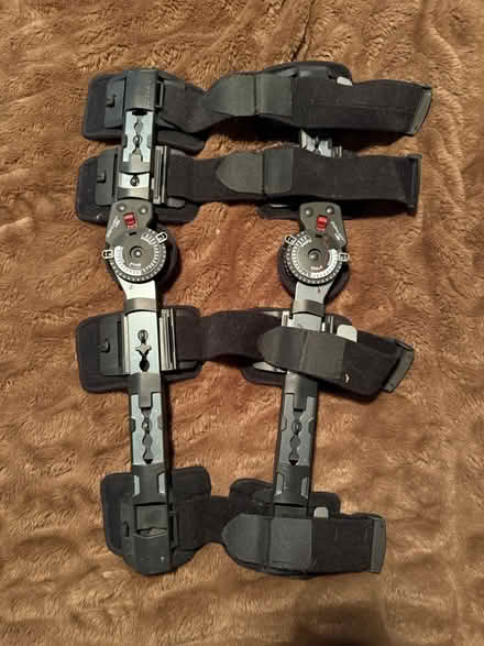 Photo of free Leg brace/immobilizer (Friendship Heights) #1