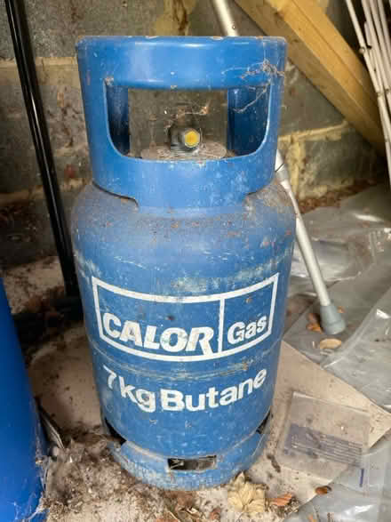 Photo of free Gas bottle (Wimbledon SW20) #2