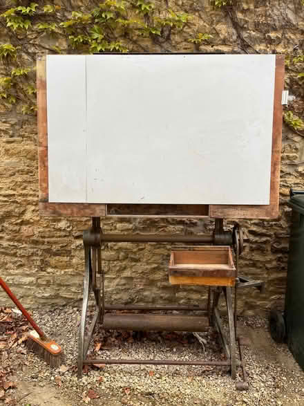 Photo of free Vintage architect’s drafting table (Islip OX5) #1