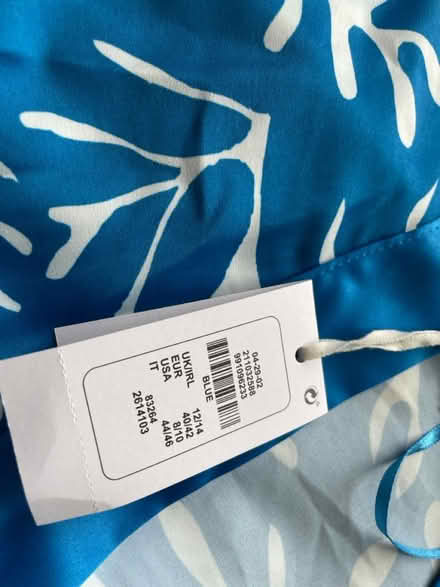 Photo of free Ladies Gown (Ha2 8pw) #3