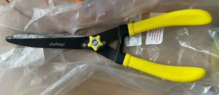 Photo of free Hedge Trimmer and Shears (Ashburton SE25) #4