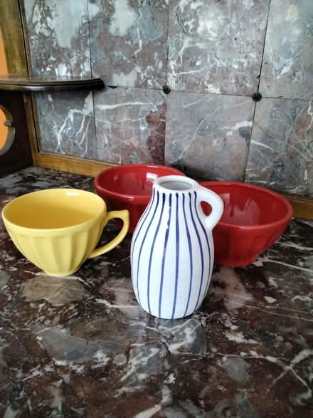 Photo of free Bright decorative items (Allerton L18) #1