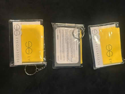 Photo of free eyeglass maintenance kits (San Carlos) #1