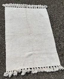 Photo of free White Fringed Rug (Watkins Lake Rd and Dixie Hwy) #1
