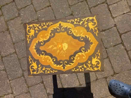 Photo of free Decorative sewing table (Berrier CA11) #2