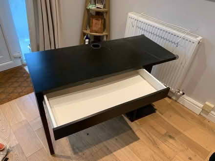 Photo of free Desk (Broompark) #1