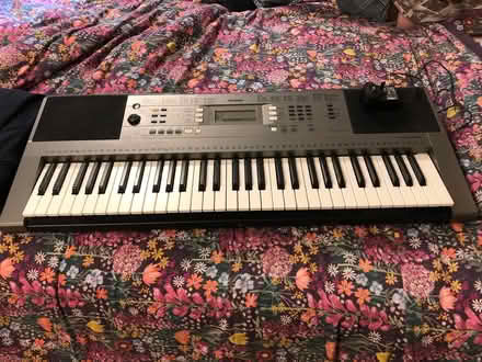 Photo of free Working keyboard. Yamaha (Shephall SG2) #1