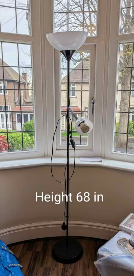 Photo of free Floor lamp (wv4 5ab) #1
