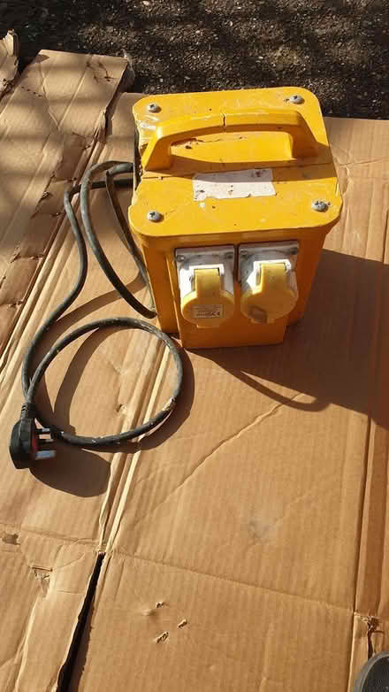 Photo of free 110v transformer untested commando (UB9) #1