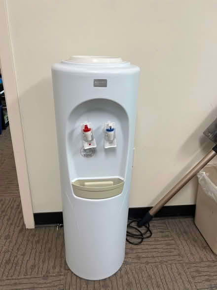 Photo of free Water dispenser (Walnut Creek) #1