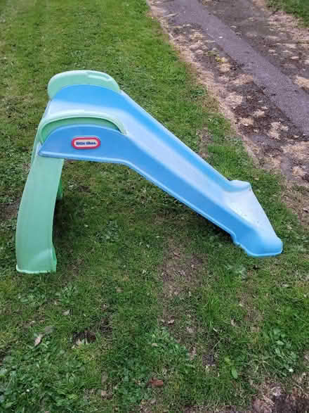Photo of free toddler slide (Bearsted. ME14) #1