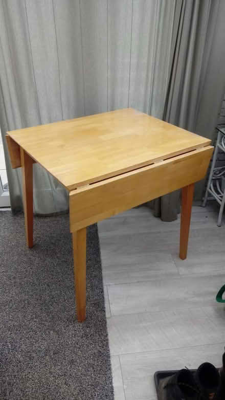 Photo of free Small wood dining table (Horsham, near Bennetts Field) #1