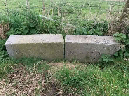 Photo of free Various sized breeze blocks (Cornwall AONB TR19) #2
