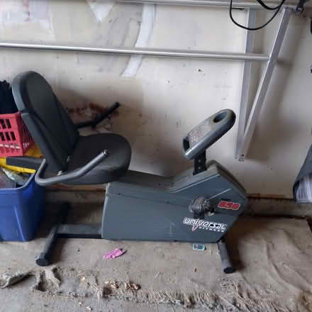 Photo of free MBR 850 Recumbent Exercise Bike (Craig Henry Area (Woodroffe)) #2