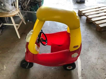 Photo of free Little Tikes Car (Hersham KT12) #1