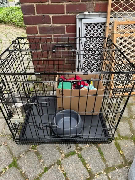 Photo of free Medium dog crate and dog stuff (Chevy chase DC) #1