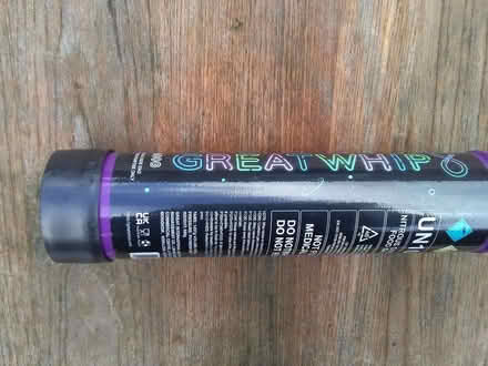 Photo of free nitrous oxide cannister (Gledhow LS8) #3