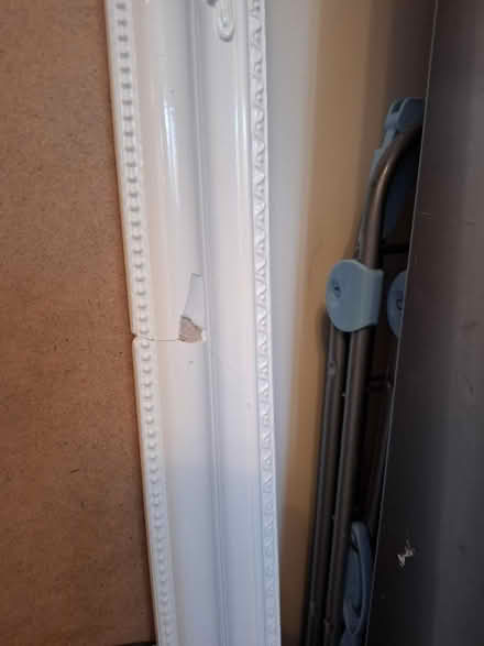 Photo of free Mirror (Croydon CR2) #2