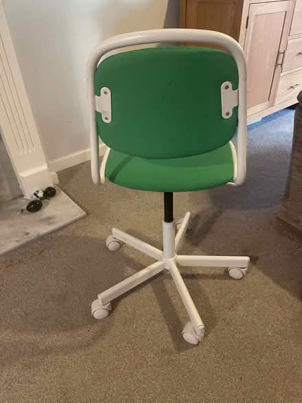 Photo of free Small rise and fall chair (Longbarn WA2) #3
