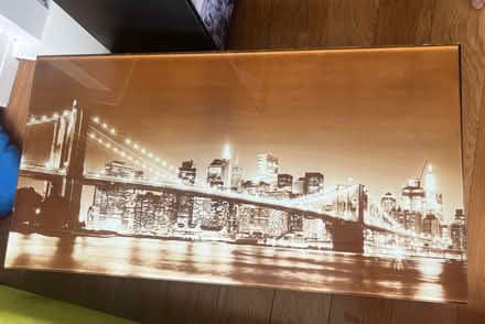 Photo of free New York themed living room set (Bramley LS13) #4