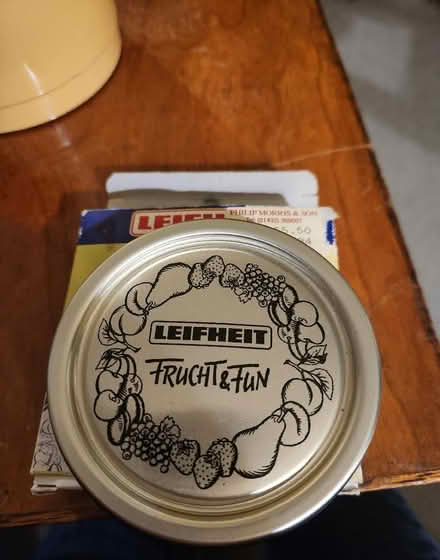 Photo of free Kilner and Leifheit jar sealers (Noke OX3) #1