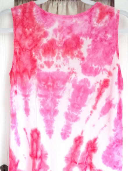 Photo of free Italian pink tie dye cotton midi dress (Bingham NG13) #3