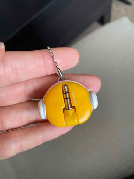 Photo of free Audio split duck (Greenwich SE10) #2
