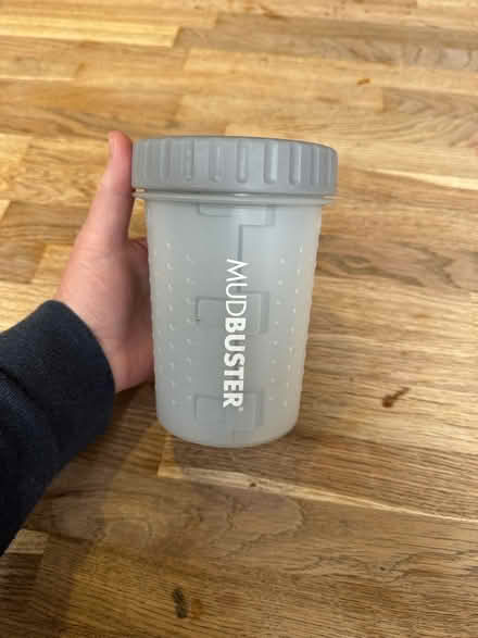 Photo of free Muddy feet cleaner for dogs (RH12) #2