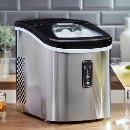 Photo of free Ice Making Machine (Litchard, Bridgend CF31) #2