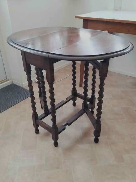 Photo of free Gate-leg oval table (Garth Hill, RG12) #4
