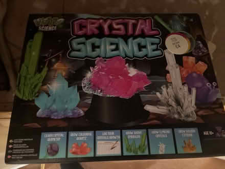 Photo of free Crystal Science set (Highlands Village, N21) #1