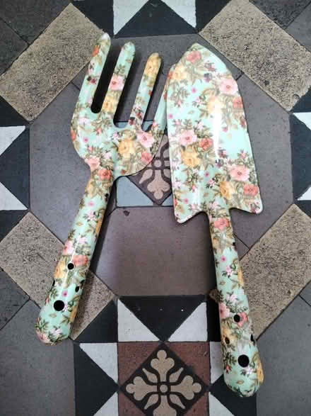Photo of free Unused trowel and fork (Allerton L18) #1