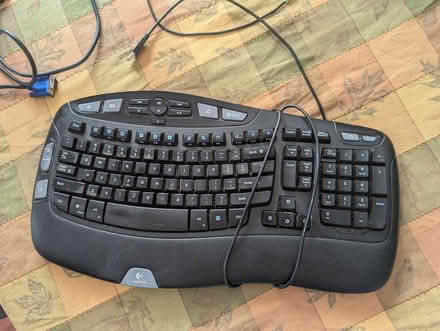 Photo of free Keyboard, mouse, speakers (Old Barrhaven) #3